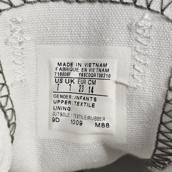 Converse Kids' Classic Green Sneakers - Picture 8 of 8